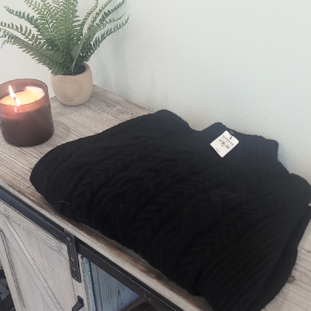 Express Black Cable Knit Chunky Sweater